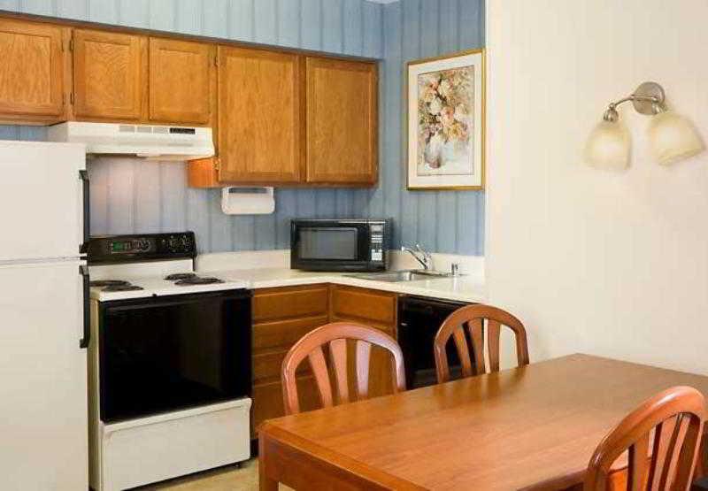 Residence Inn By Marriott Las Vegas Henderson/Green Valley Номер фото